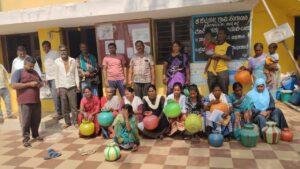 ಮಂಡ್ಯ : ಕುಡಿಯುವ ನೀರು ಪೂರೈಕೆಗೆ ಒತ್ತಾಯ ಖಾಲಿಕೊಡದೊಂದಿಗೆ ಗ್ರಾಮಸ್ಥರ&hellip;