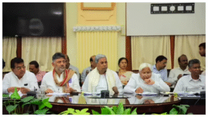 ಕಬ್ಬು ಬೆಳೆಗಾರರ ನಿರಂತರಹೋರಾಟಕ್ಕೆ ಕೊನೆಗೂಫಲ: ಪ್ರತಿ ಟನ್ ಕಬ್ಬಿಗೆ ರೂ&hellip;