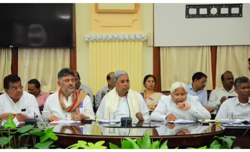 ಕಬ್ಬು ಬೆಳೆಗಾರರ ನಿರಂತರಹೋರಾಟಕ್ಕೆ ಕೊನೆಗೂಫಲ: ಪ್ರತಿ ಟನ್ ಕಬ್ಬಿಗೆ ರೂ…